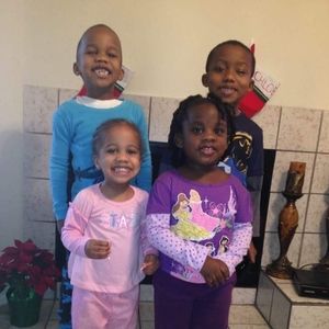 Meet your Posher, Davetta